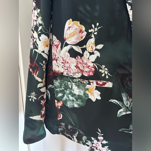 Floral Silky Blazer US M - Picture 4 of 7